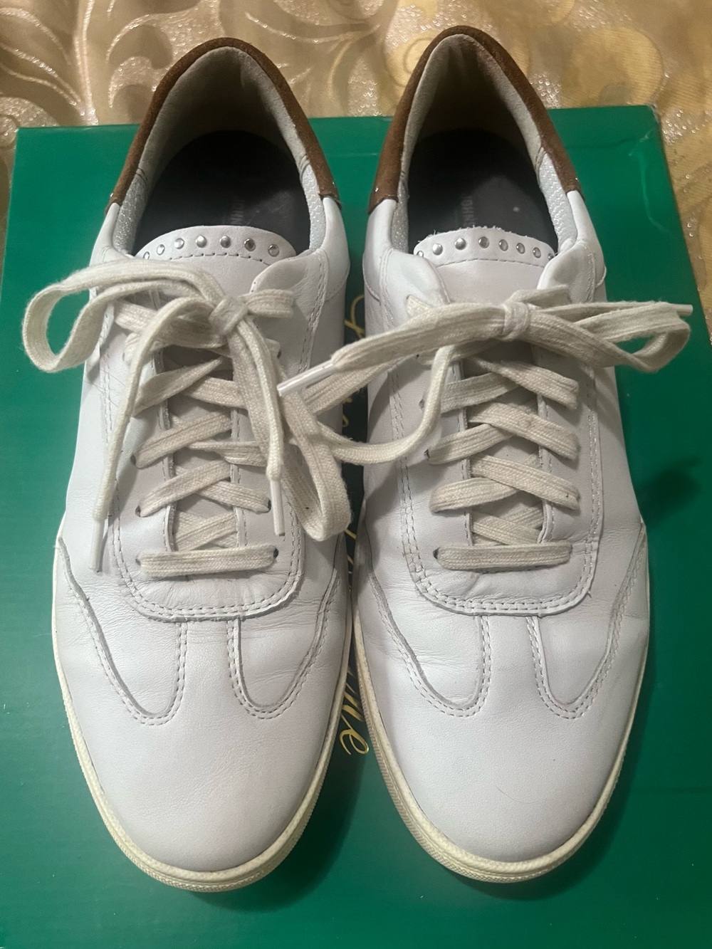 Johnston & Murphy Madison Studded Hybrid Golf Sneakers White leather 9.5